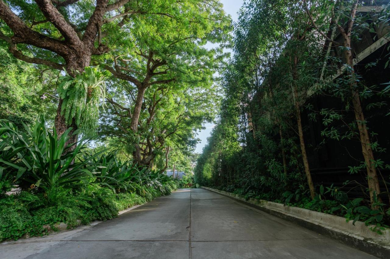 เดอะ เฮนรี่ รีสอร์ท ดูมาเกต Dumaguete City ภายนอก รูปภาพ