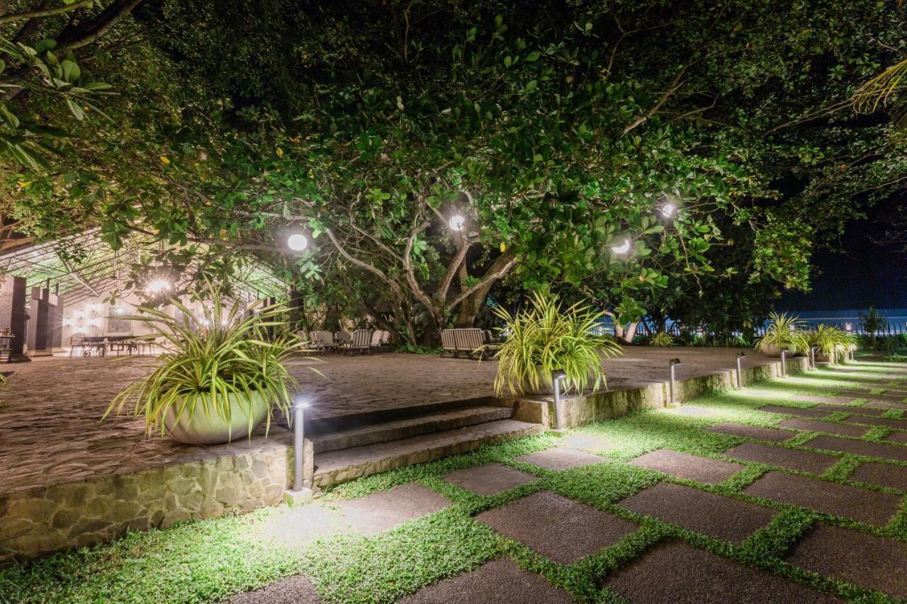 เดอะ เฮนรี่ รีสอร์ท ดูมาเกต Dumaguete City ภายนอก รูปภาพ